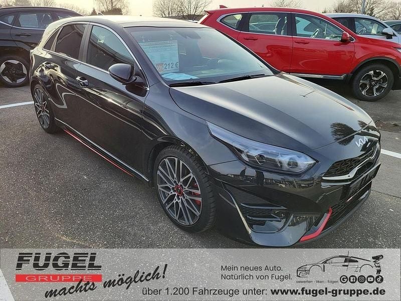 Gebraucht Kia Ceed GT GT 204 PS (150 kW) 2022 Zilinaschwarz met. Limousine