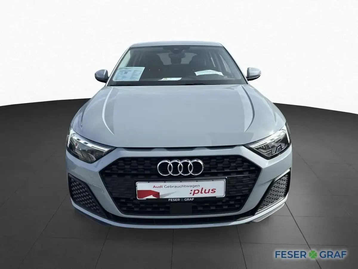 Gebraucht Audi A1 Sportback Basis 116 PS (85 kW) 2025 Pfeilgrau perleffekt Kleinwagen
