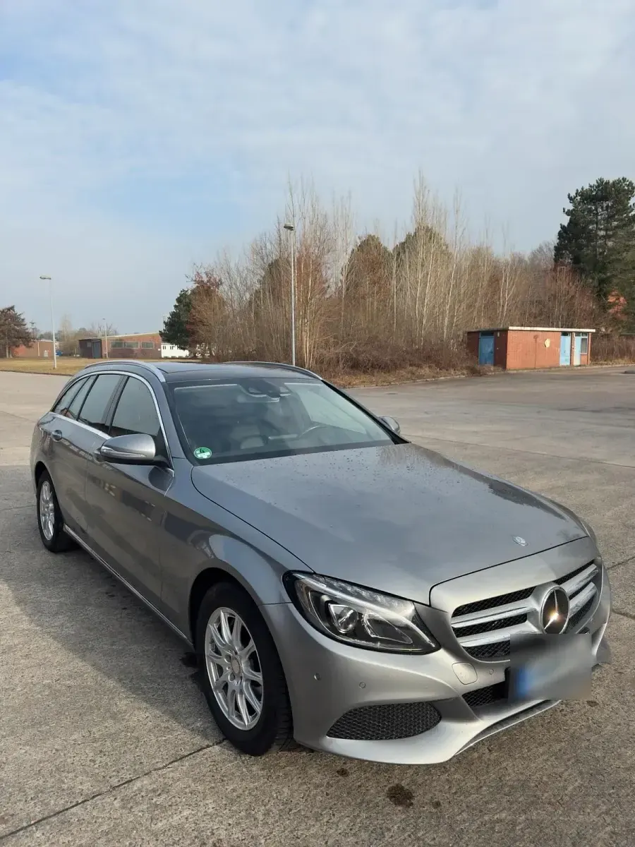 Gebraucht Mercedes C250 211 PS (155 kW) 2014 Silber Kombi