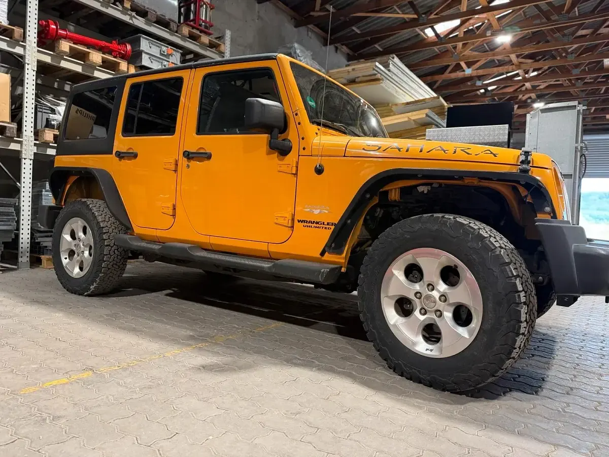 Gebraucht Jeep Wrangler 284 PS (208 kW) 2013 Gelb SUV
