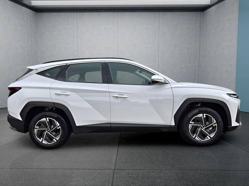 Weiß Neu 2025 Hyundai Tucson SUV | 28.449 € (Fairer Preis) - Bild 1/4