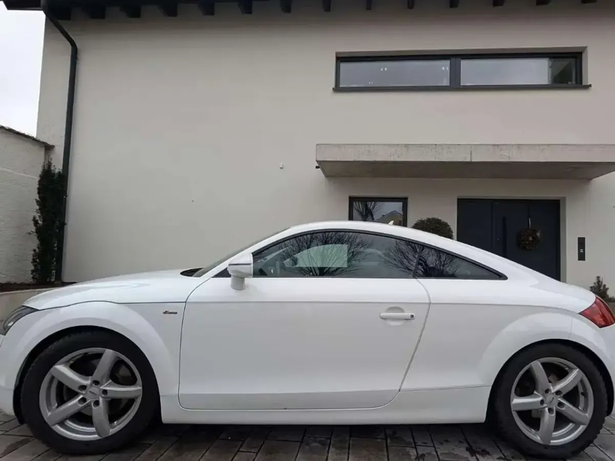 Gebraucht Audi TT S-Line 160 PS (117 kW) 2013 Weiß Coupé