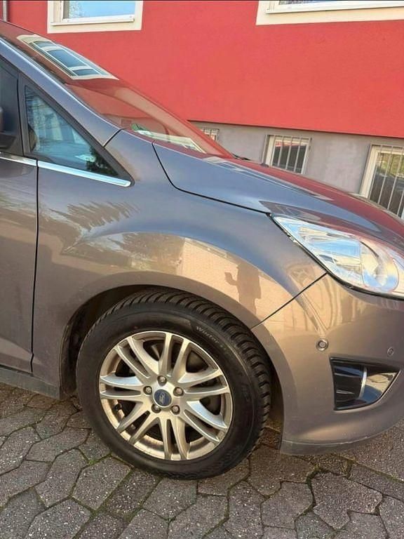 Gebraucht Ford C-MAX Business Edition 163 PS (119 kW) 2014 Braun Van / Kleinbus