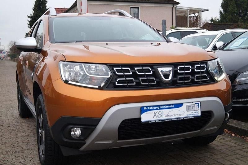 Gebraucht Dacia Duster Anniversary 131 PS (96 kW) 2019 Orange SUV