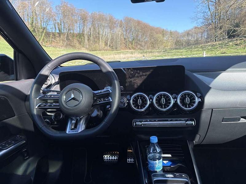 Gebraucht Mercedes GLA35 AMG AMG 306 PS (225 kW) 2024 Schwarz SUV