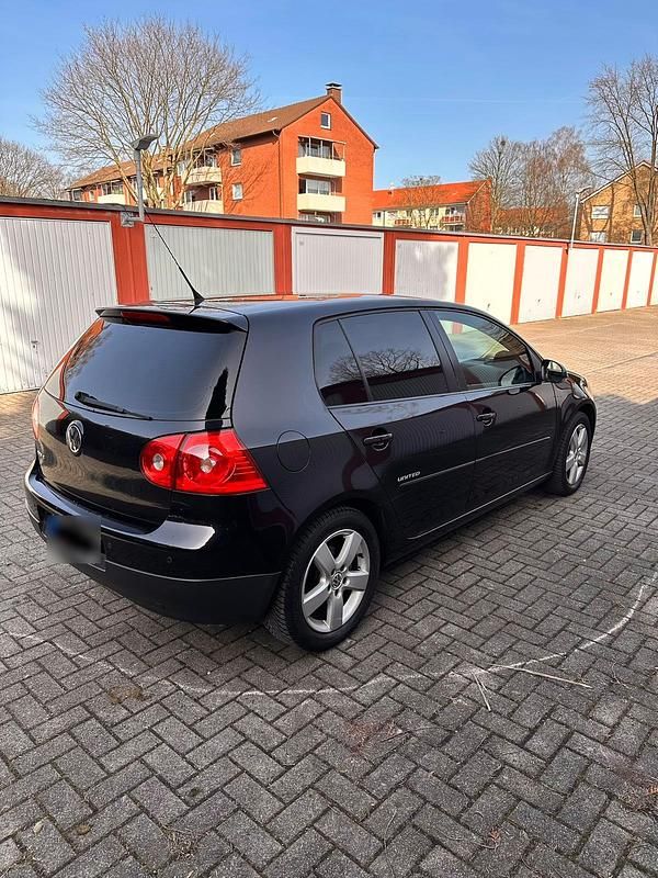 Gebraucht VW Golf VI United 80 PS (58 kW) 2008 Schwarz Kleinwagen