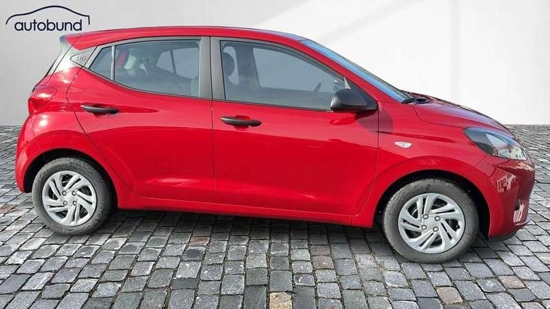 Neu Hyundai i10 63 PS (46 kW) 2026 Rot Kleinwagen
