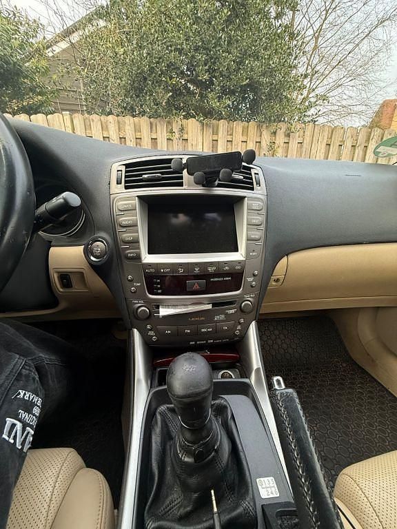 Gebraucht Lexus IS220 177 PS (130 kW) 2006 Blau Limousine