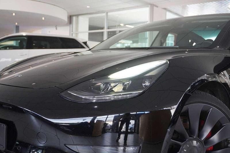 Gebraucht Tesla Model 3 Performance 461 kW (627 PS) 2021 Solid black Limousine