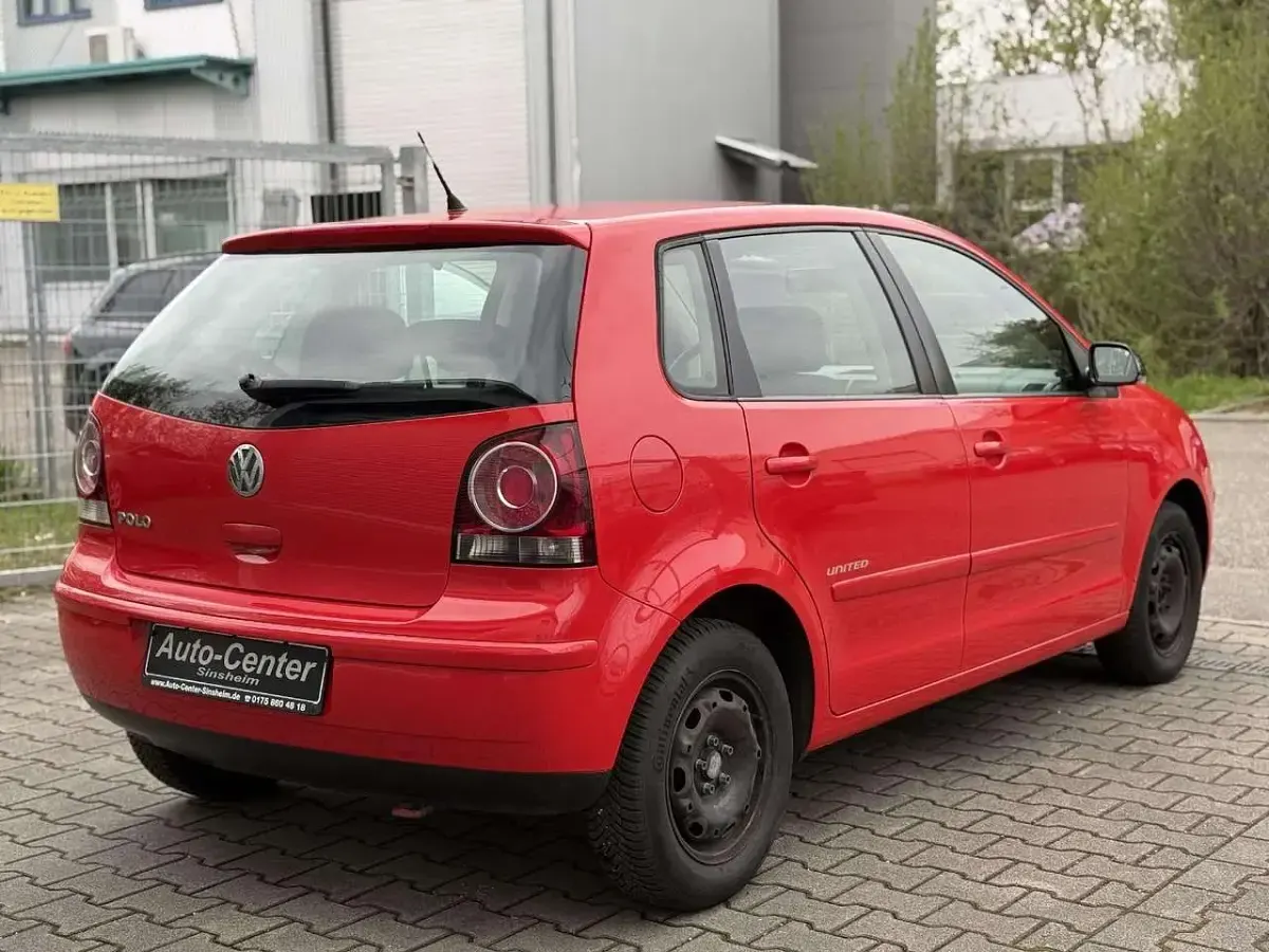 Gebraucht VW Polo United 60 PS (44 kW) 2009 Flashrot Kleinwagen