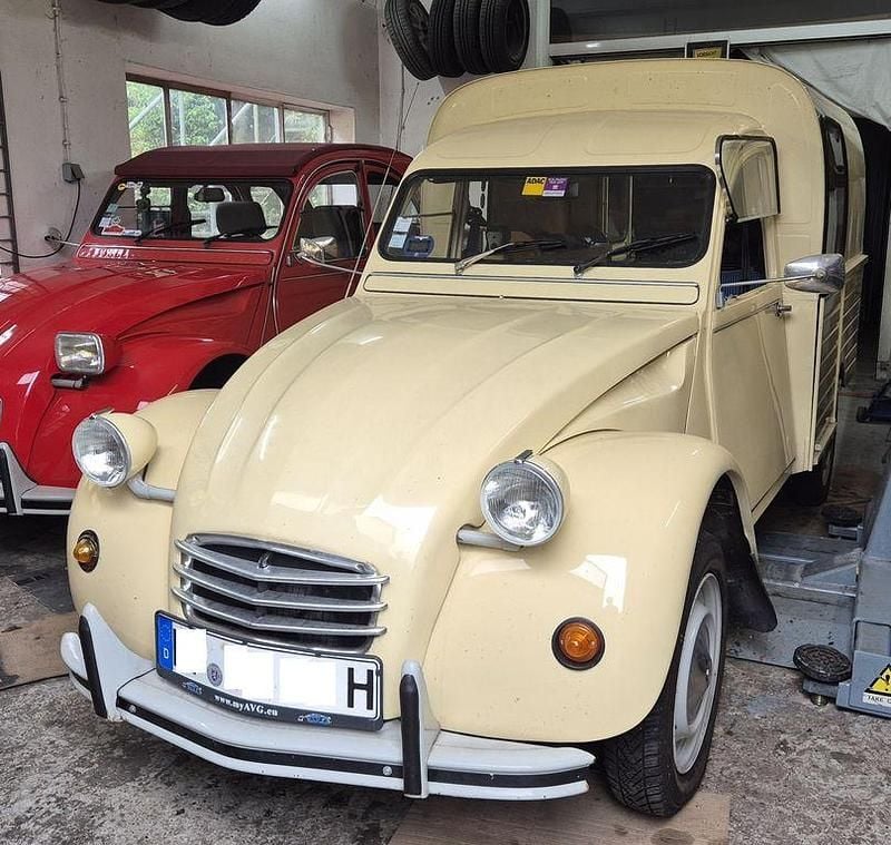 Gebraucht Citroën 2CV 24 PS (17 kW) 1976 Beige Limousine