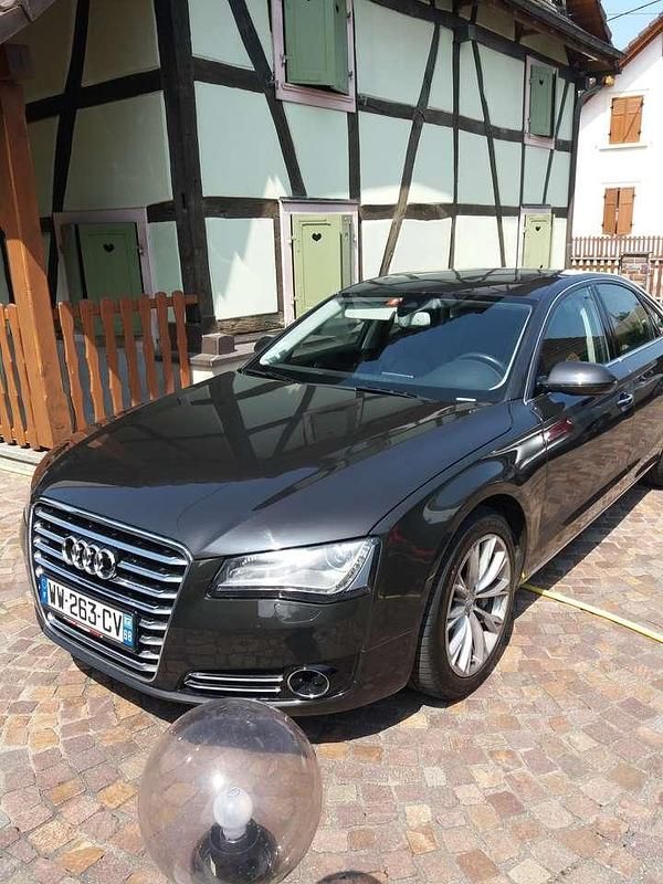 Gebraucht Audi A8 371 PS (272 kW) 2010 Bronze Limousine