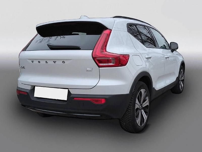Gebraucht Volvo XC40 Plus 261 PS (191 kW) 2022 Weiß SUV