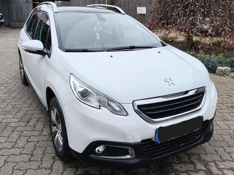 Weiß Gebraucht 2014 Peugeot 2008 SUV | 7.000 € (Fairer Preis) - Bild 1/4