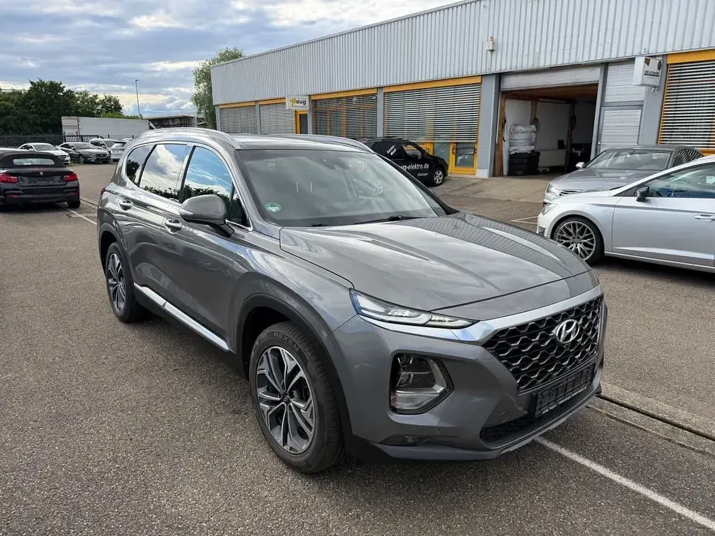Gebraucht Hyundai Santa Fe Premium 200 PS (147 kW) 2020 Grau SUV