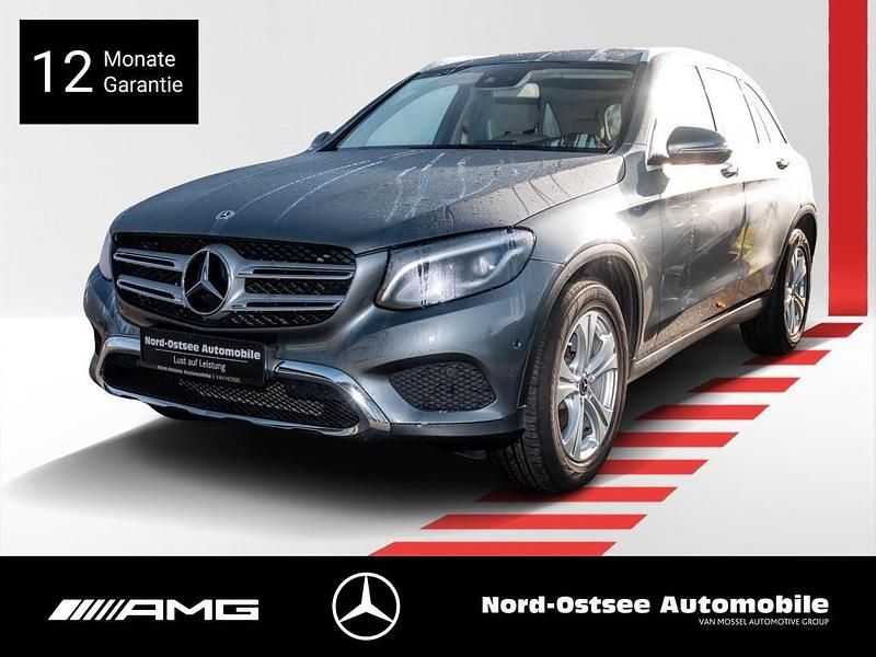 Metalliclack selenitgrau Gebraucht 2017 Mercedes GLC250 Exclusive SUV | 27.890 € (Fairer Preis) - Bild 1/4