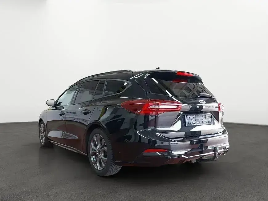 Gebraucht Ford Focus ST-Line X 155 PS (114 kW) 2025 Schwarz Kombi