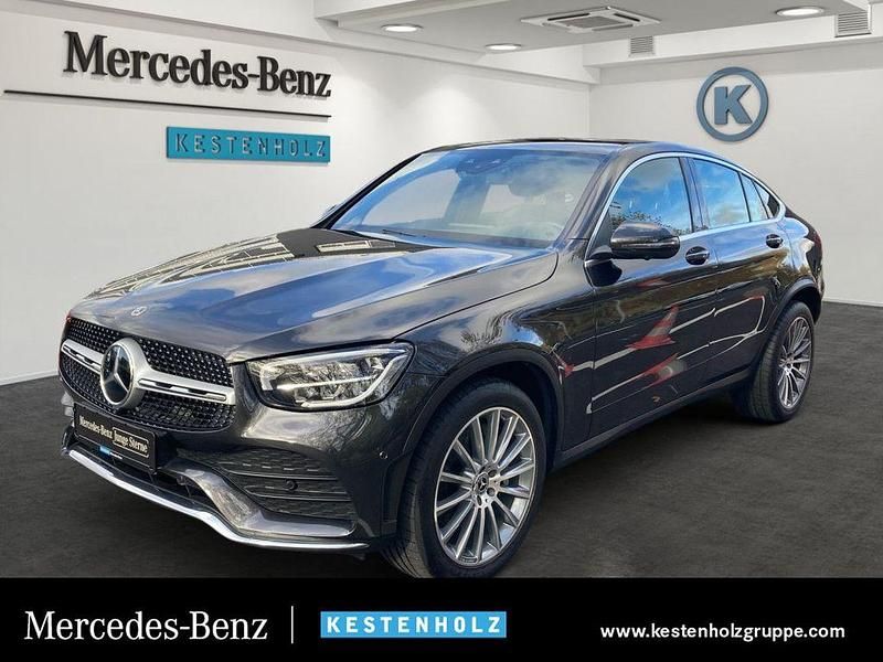 Grau Gebraucht 2023 Mercedes GLC400d AMG Limousine | 59.990 € (Etwas zu teuer) - Bild 1/4
