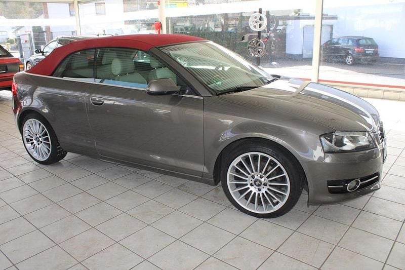 Gebraucht Audi A3 Cabriolet Ambition 105 PS (77 kW) 2011 Grau Cabrio