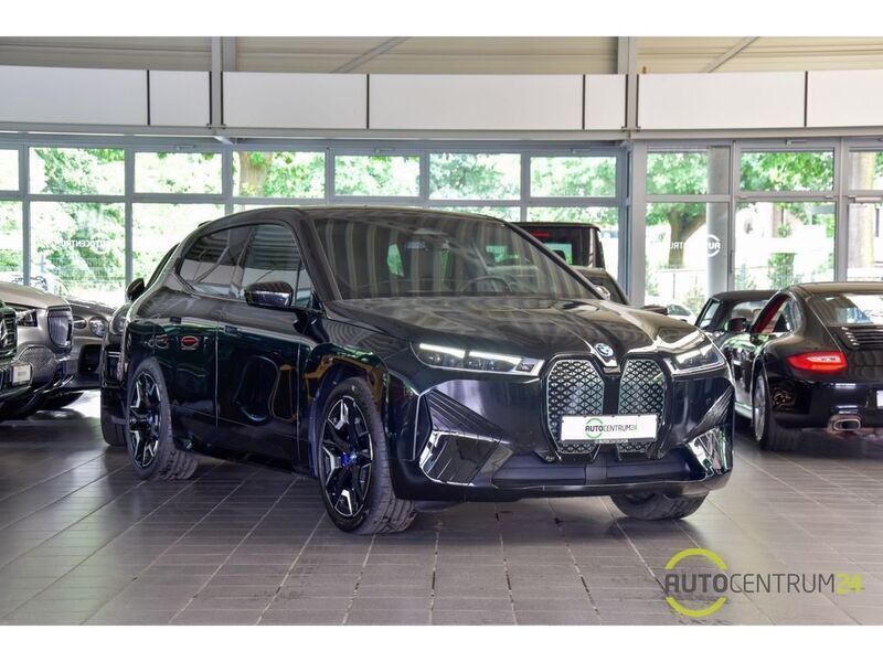Schwarz Gebraucht 2022 BMW iX Sport Line SUV | 59.990 € - Bild 1/4