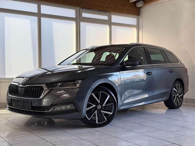 Gebraucht Skoda Octavia Style 150 PS (110 kW) 2021 Grau Kombi