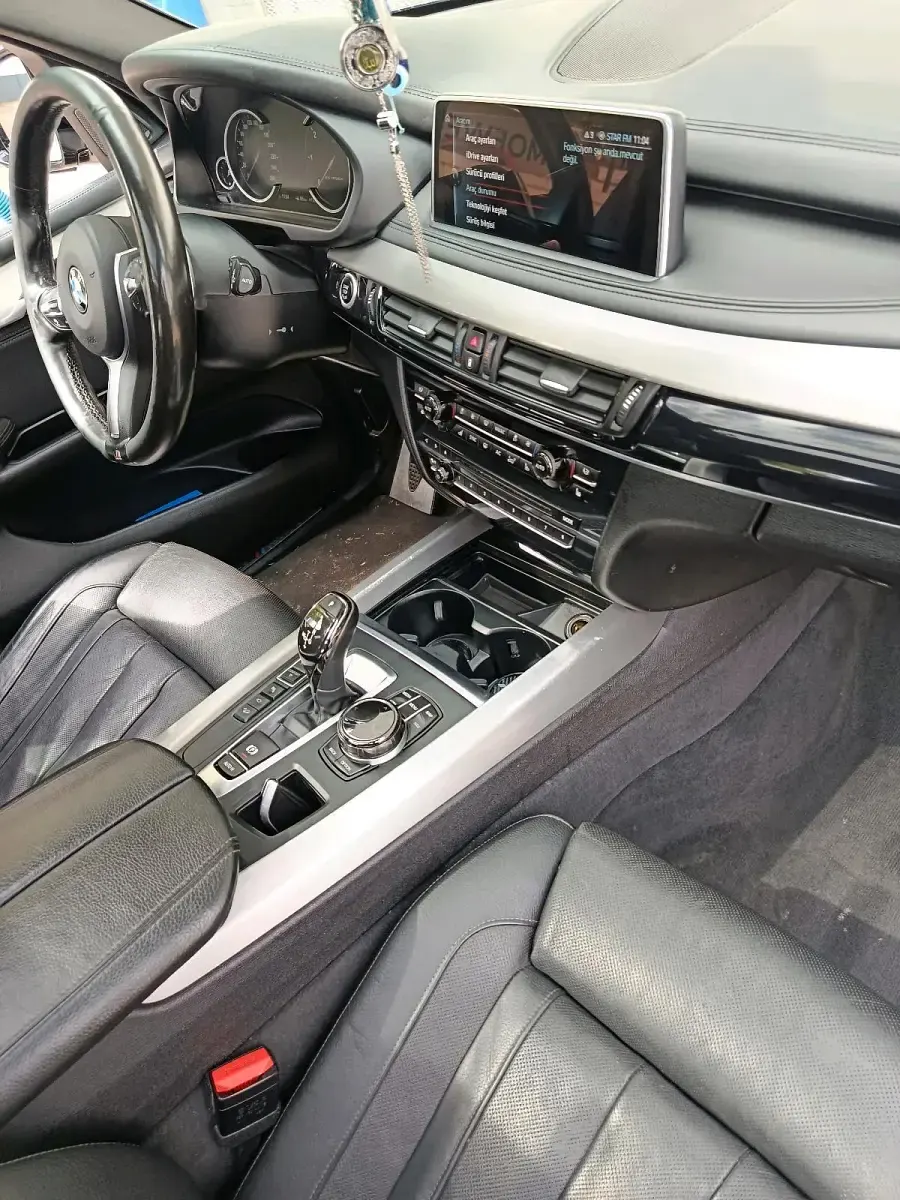 Gebraucht BMW X5 M50 381 PS (280 kW) 2017 Schwarz SUV