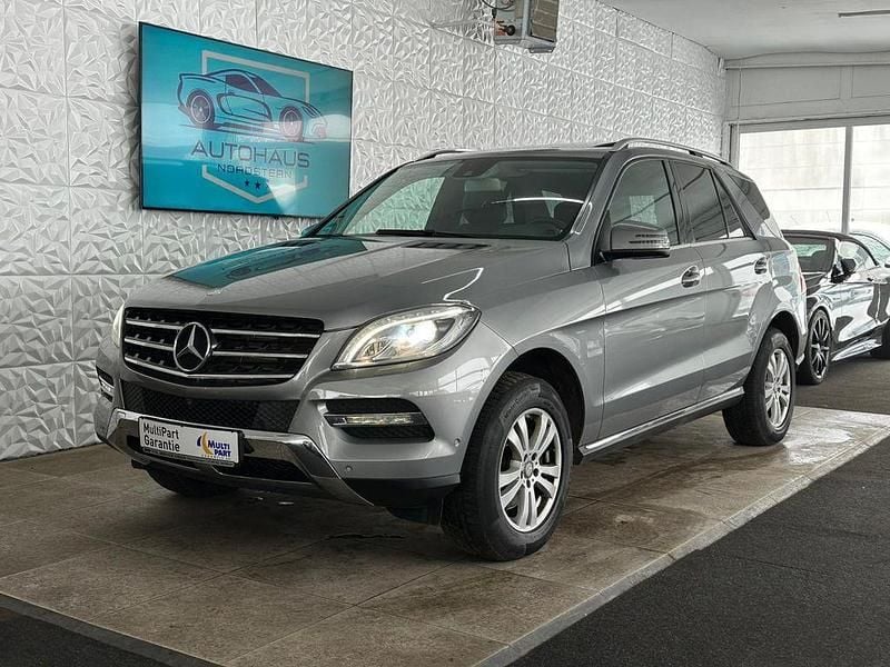 Gebraucht Mercedes ML350 258 PS (189 kW) 2014 Grau SUV