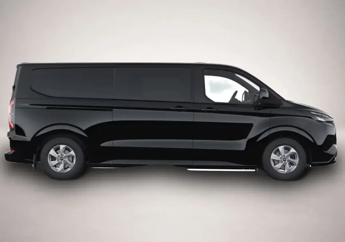 Neu Ford E-Transit Limited 160 kW (218 PS) 2026 Schwarz Van