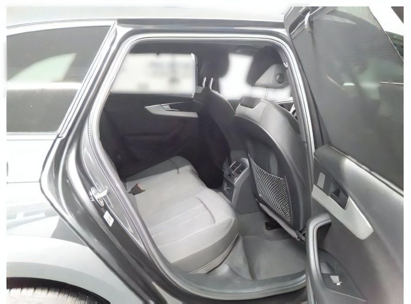 Gebraucht Audi A4 Allroad 204 PS (150 kW) 2023 Grau Kombi