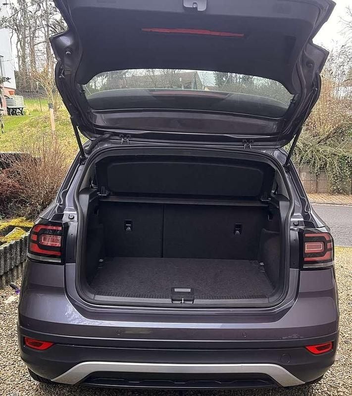 Gebraucht VW T-Cross Active 150 PS (110 kW) 2023 SUV