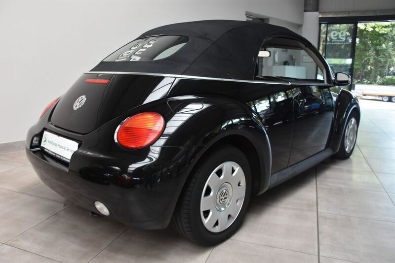 Gebraucht VW New Beetle Cabriolet 75 PS (55 kW) 2003 Schwarz Cabrio