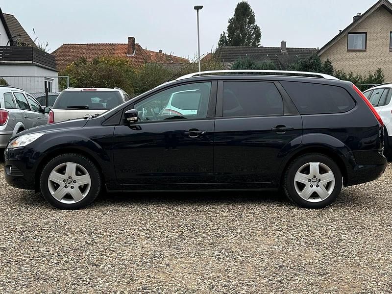 Gebraucht Ford Focus Style 101 PS (74 kW) 2008 Pantherschwarz metallic Kombi