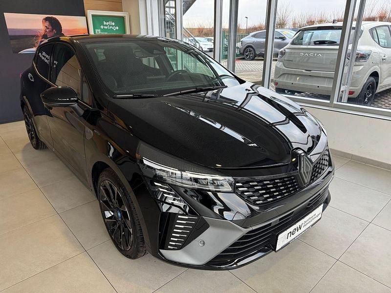 Gebraucht Renault Clio V 94 PS (69 kW) 2023 Schwarz Limousine