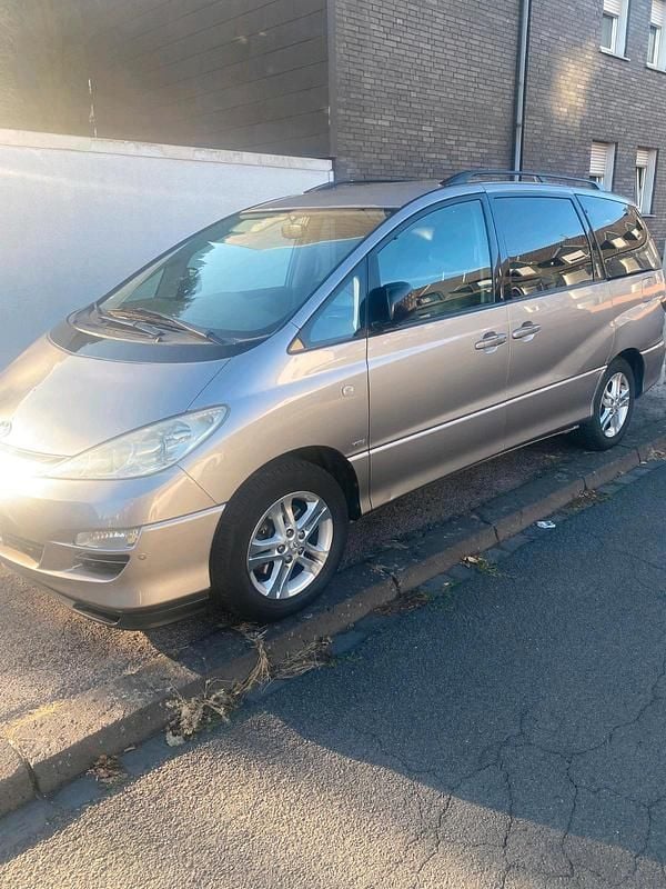 Gebraucht 2004 Toyota Previa Van / Kleinbus | 4.350 € (Teuer) - Bild 1/4