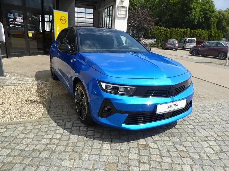 Gebraucht Opel Astra 114 kW (156 PS) 2023 Kobalt blau metallic Limousine