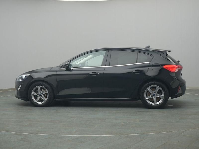 Gebraucht Ford Focus Cool & Connect 120 PS (88 kW) 2022 Obsidianschwarz Limousine