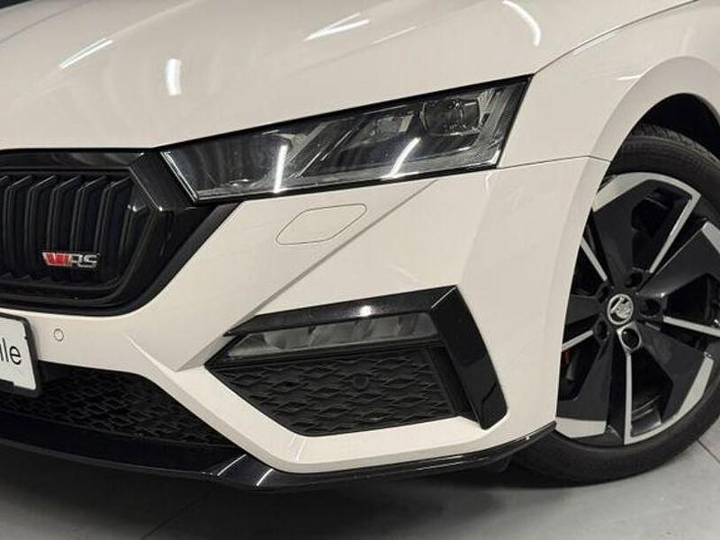 Gebraucht Skoda Octavia RS 200 PS (147 kW) 2024 Candyweiss Limousine