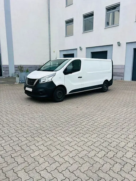Gebraucht Nissan NV300 120 PS (88 kW) 2022 Weiß Van