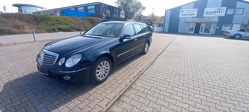 Second-hand Mercedes E280 232 CP (170 kW) 2006 Albastru Break