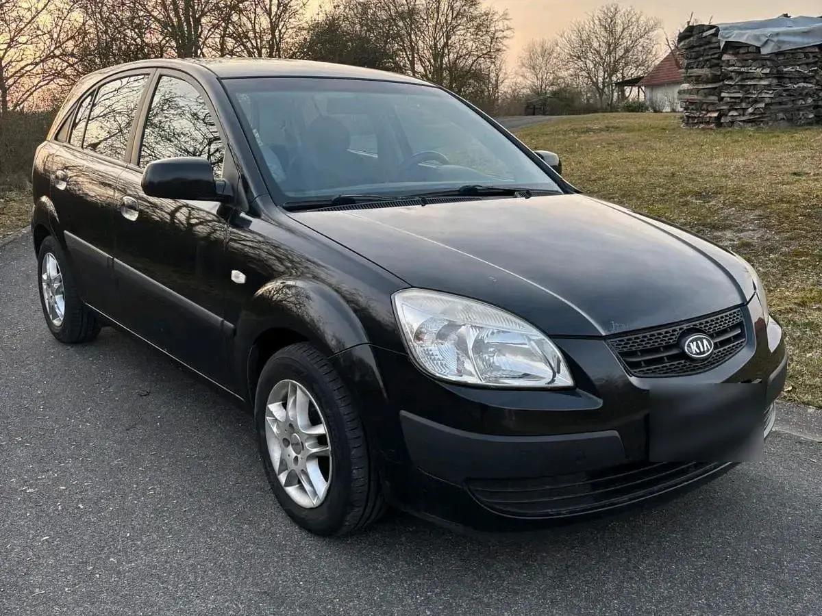 Gebraucht Kia Rio 97 PS (71 kW) 2005 Schwarz Kleinwagen