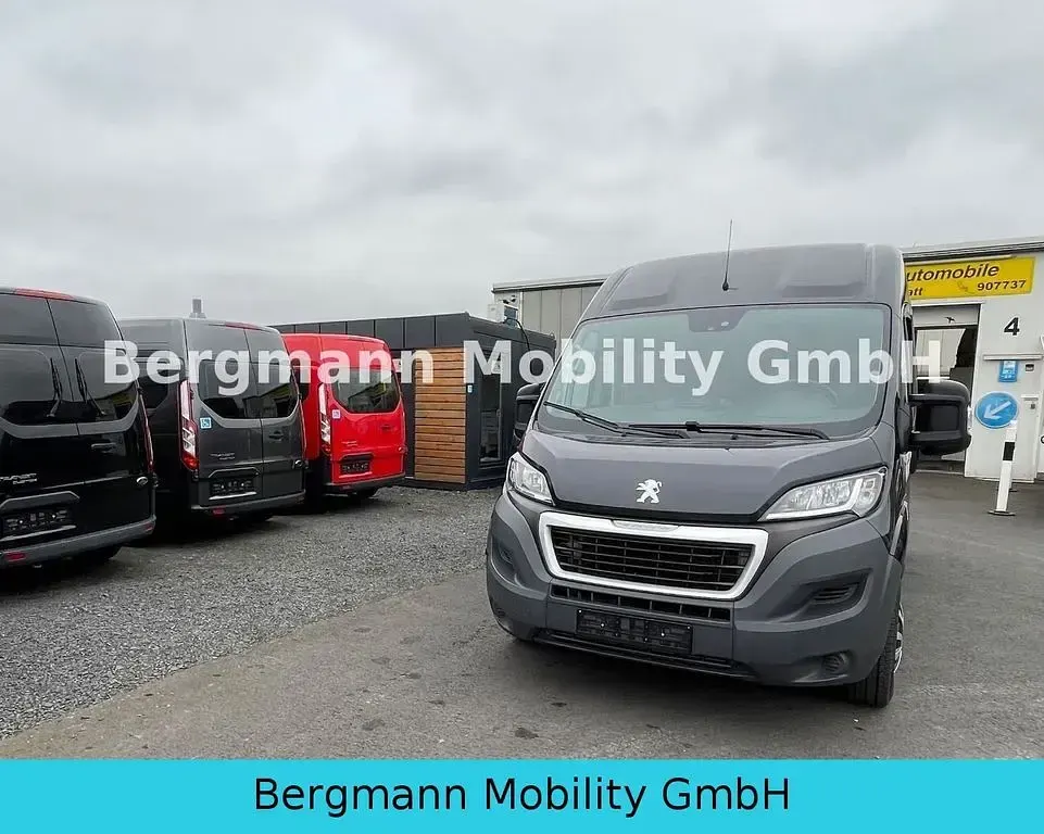 Gebraucht Peugeot Boxer 110 PS (80 kW) 2017 Schwarz Van