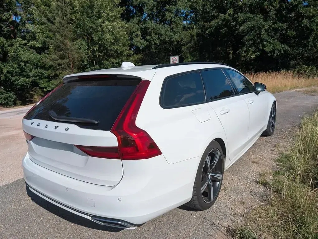 Gebraucht Volvo V90 R-Design 190 PS (139 kW) 2019 Weiß Kombi