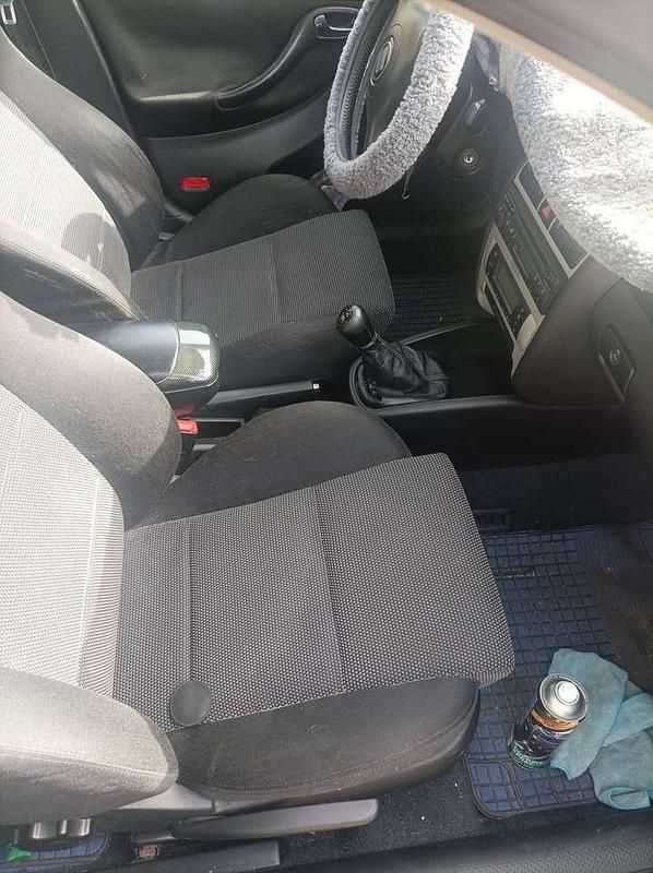 Gebraucht Seat Leon Stella 105 PS (77 kW) 2004 Kleinwagen