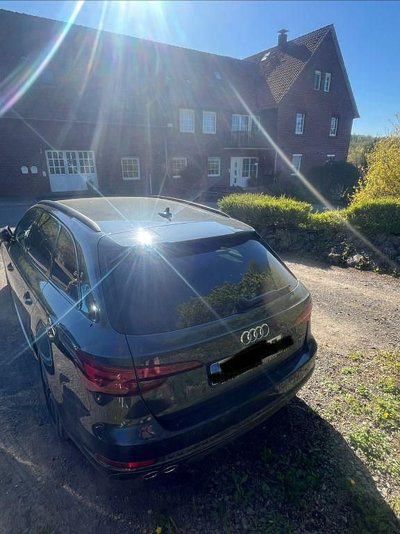 Gebraucht Audi A4 Sport 272 PS (200 kW) 2018 Grau Kombi