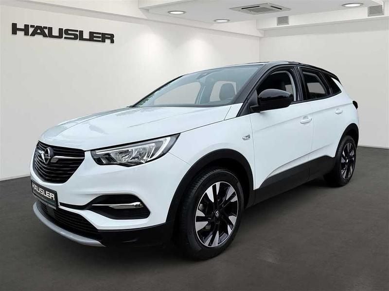Jade weiß (uni) Gebraucht 2021 Opel Grandland X Elegance SUV | 18.990 € (Guter Preis) - Bild 1/4