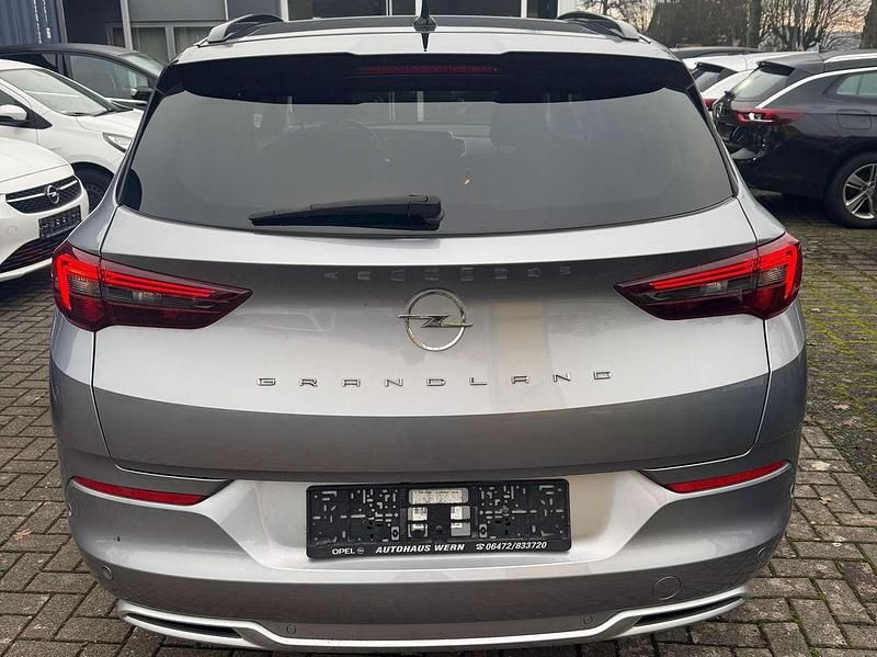 Gebraucht Opel Grandland X Business Elegance 181 PS (133 kW) 2022 Kontrast grau/quarz silber SUV