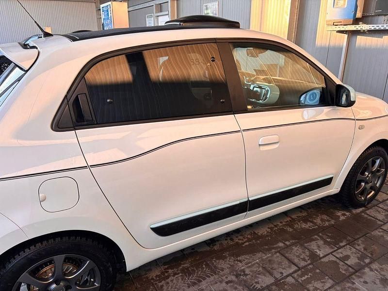 Gebraucht Renault Twingo Intens 90 PS (66 kW) 2018 Weiß Kleinwagen