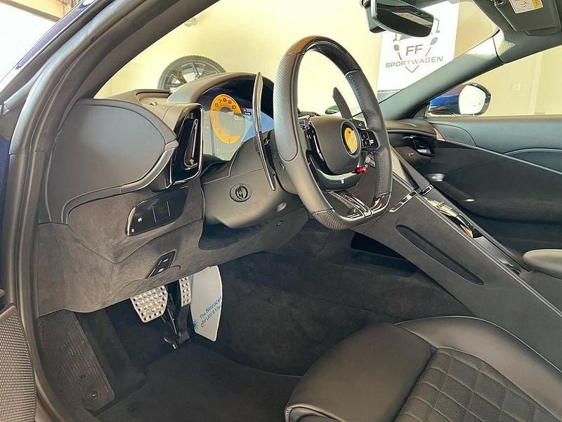 Gebraucht Ferrari Roma 620 PS (456 kW) 2022 Blau Coupé