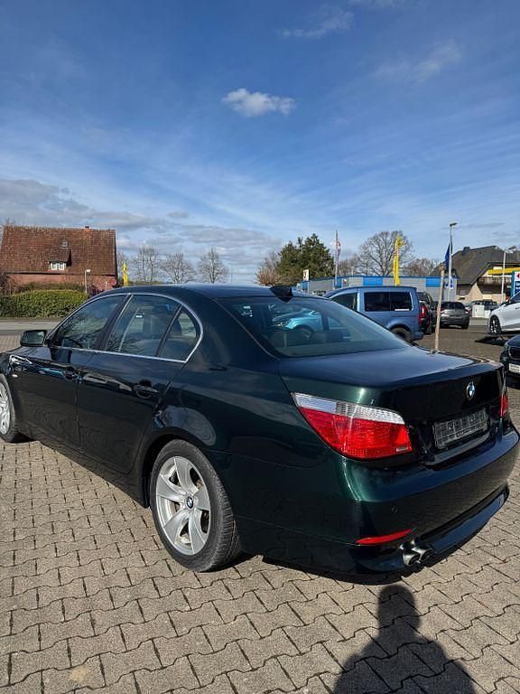 Gebraucht BMW 530 231 PS (169 kW) 2004 Grün Limousine