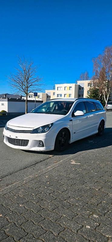 Gebraucht Opel Astra OPC 200 PS (147 kW) 2009 Weiß Kombi